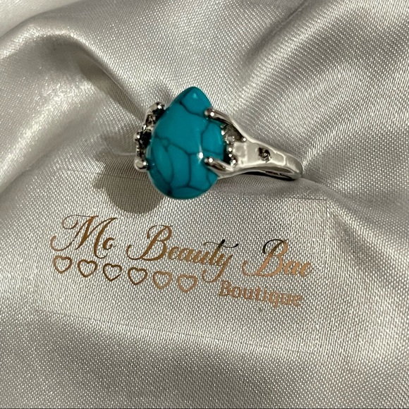 Turquoise Ring - Picture 2 of 5